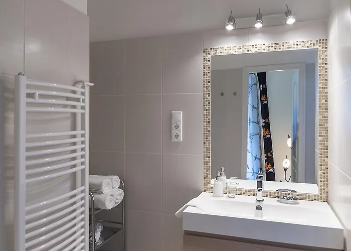 Standard By Hi5-liszt Ferenc Square Budapesta